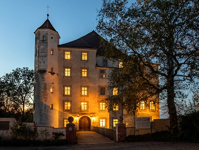 bayerische-landesstiftung-2025-slider-665x502px-schwaben-01