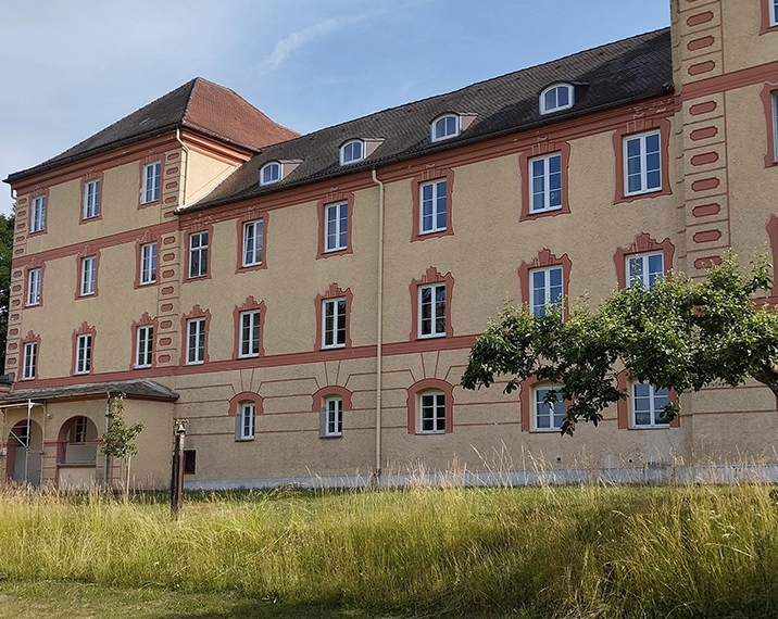 bayerische-landesstiftung-2025-slider-regionen-716x570px-niederbayern